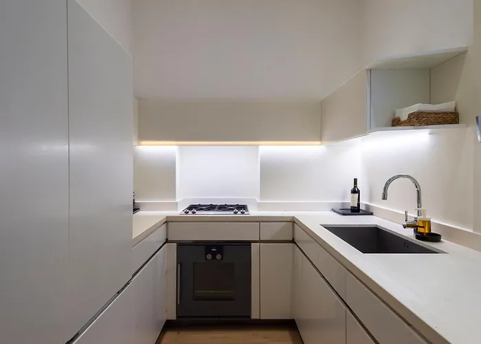 Coronari Navona Luxury 1 Bedroom 2 Bathrooms Apartament *